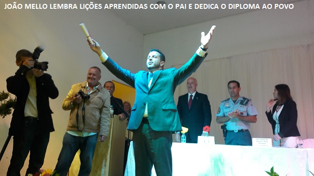 joao-de-bracos-abertos