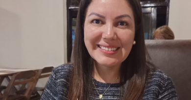 PARABÉNS, PROFESSORA NAIANE!